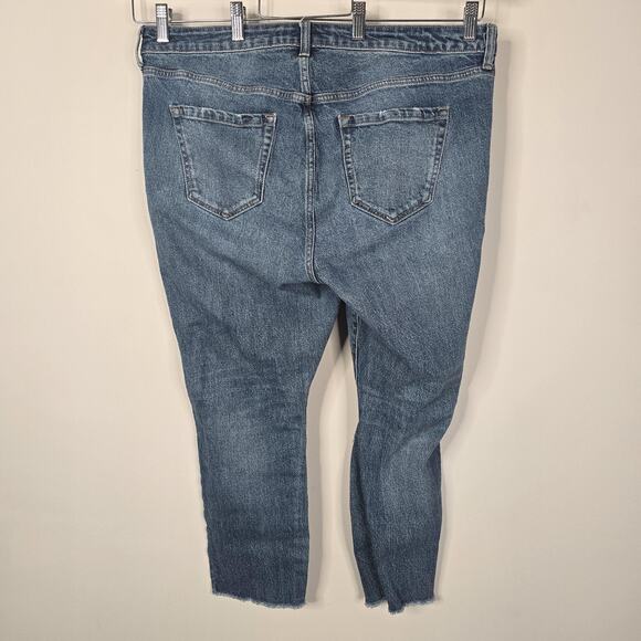Torrid Jeans Womens 16R Blue High Rise Straight Distressed Ripped Knees Ankle - Picture 2 of 9